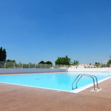 Maison 2 Pieces/mezzanine, Piscines Chauffee, Tennis - - Fr-1-224a-666